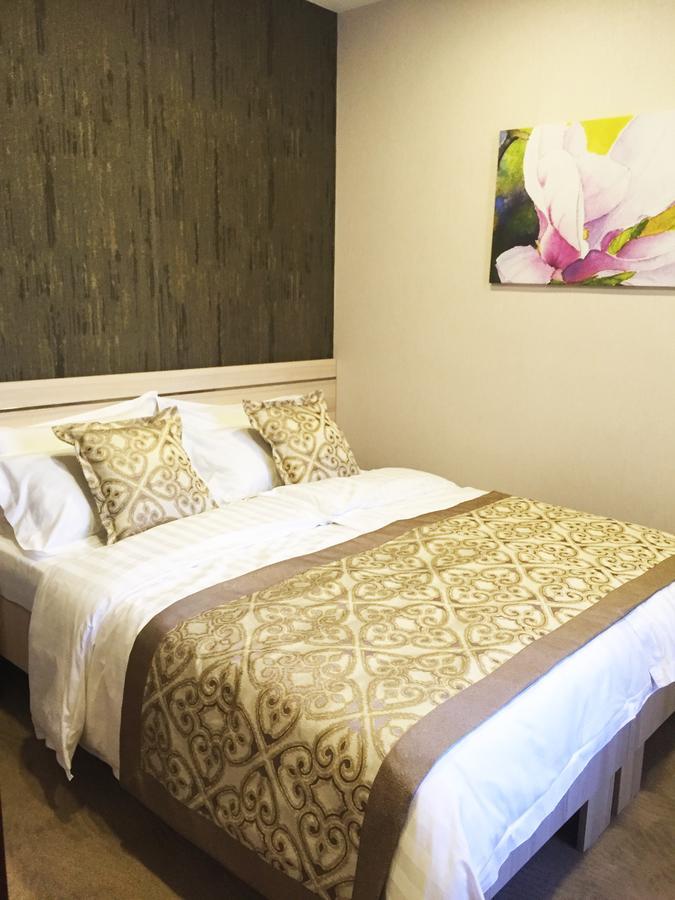 Hotel Iberia Didube Tiflis Habitación foto
